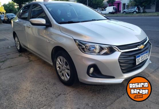 Autos - Chevrolet ONIX 1.2 TECH ONSTAR 2020 Nafta 120000Km - En Venta