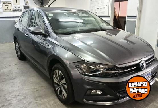 Autos - Volkswagen Polo Highline 2019 Nafta 127000Km - En Venta