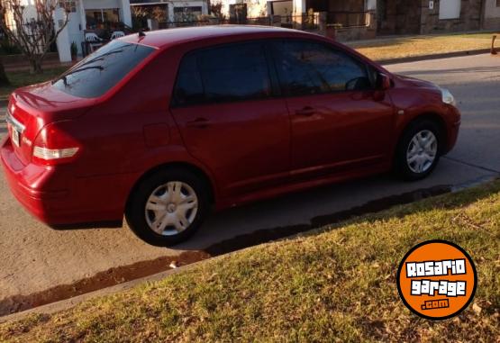 Autos - Nissan Tida 2011 Nafta 119800Km - En Venta