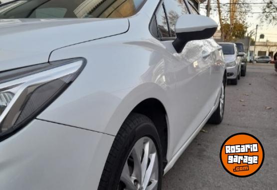 Autos - Chevrolet Cruze 2016 Nafta 88500Km - En Venta