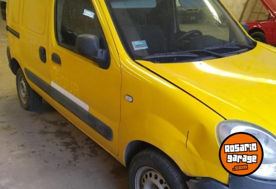 Utilitarios - Renault Kangoo 1.6 nafta furgon 1 2016 Nafta 150000Km - En Venta