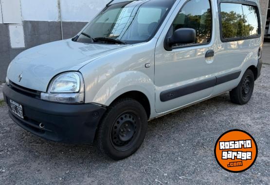 Utilitarios - Renault Kangoo 2008 GNC 253000Km - En Venta