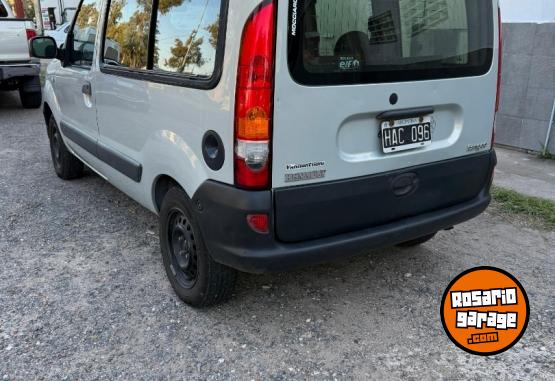 Utilitarios - Renault Kangoo 2008 GNC 253000Km - En Venta