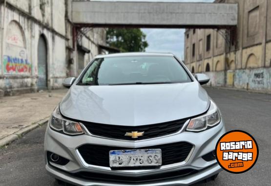 Utilitarios - Chevrolet cruze 1.4 turbo  LT 2017 Nafta  - En Venta