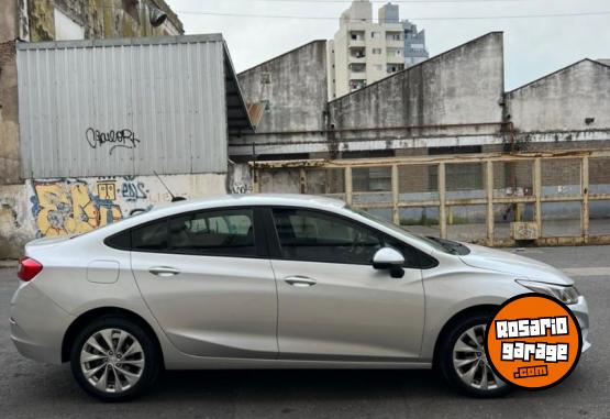 Utilitarios - Chevrolet cruze 1.4 turbo  LT 2017 Nafta  - En Venta