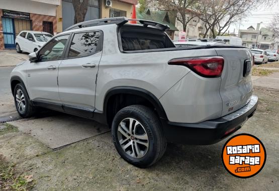 Camionetas - Fiat Toro 2017 Diesel 110000Km - En Venta