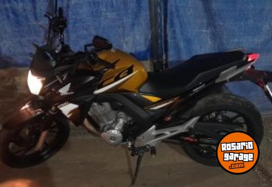 Motos - Honda Twister 250 2021 Nafta 9700Km - En Venta