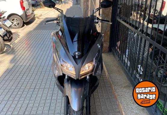 Motos - Kymco XTOWN 250 2024 Nafta 850Km - En Venta