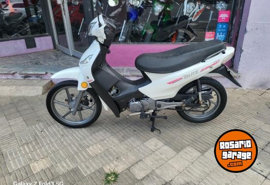 Motos - Motomel Motomel plus 110 ful ful 2023 Nafta 8000Km - En Venta