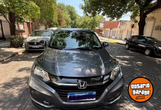 Autos - Honda HRV AT EX 2016 Nafta 45990Km - En Venta