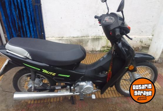 Motos - Motomel Blitz 2024 Nafta 5000Km - En Venta