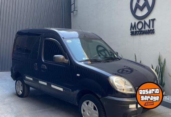 Utilitarios - Renault Kangoo Furgon c/asientos 2011 GNC  - En Venta