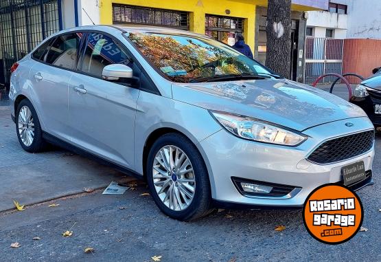 Autos - Ford Focus SE Plus 2016 Nafta 129000Km - En Venta