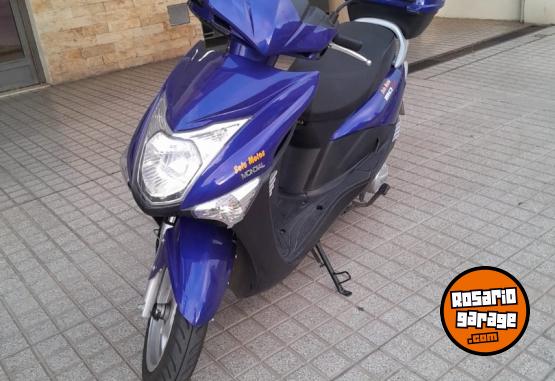 Motos - Mondial Md150 scooter 2023 Nafta 4000Km - En Venta