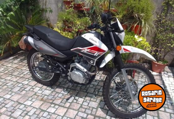 Motos - Zanella Zt 150 2023 Nafta 5916Km - En Venta