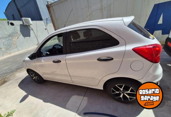 Autos - Ford Ka es 2018 GNC 120000Km - En Venta