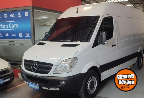 Utilitarios - Mercedes Benz SPRINTER 415 FURGON TE V2 2015 Diesel 253000Km - En Venta