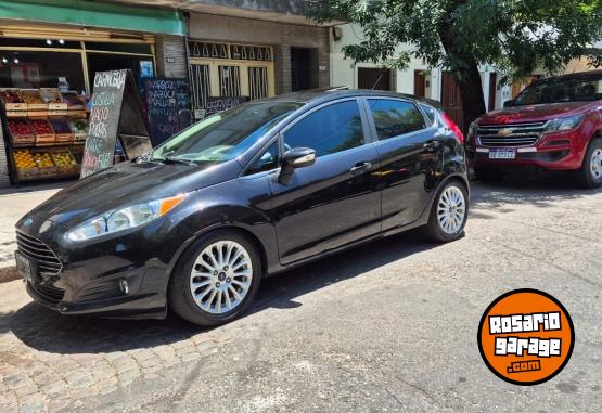 Autos - Ford Fiesta 2015 Nafta 137000Km - En Venta