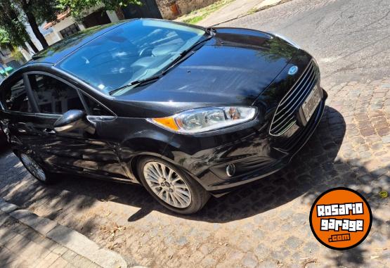 Autos - Ford Fiesta 2015 Nafta 137000Km - En Venta