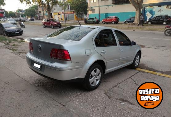 Autos - Volkswagen Bora 2012 Nafta 160000Km - En Venta