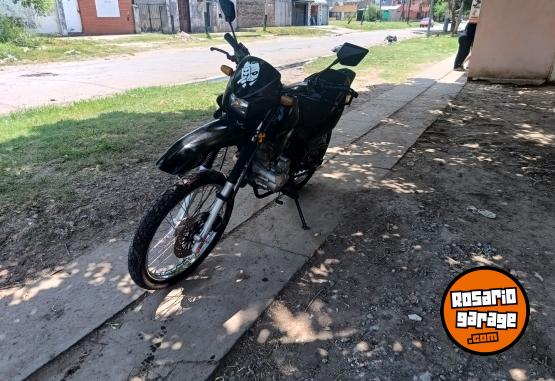 Motos - Motomel Skua 150 2014 Nafta 999999Km - En Venta