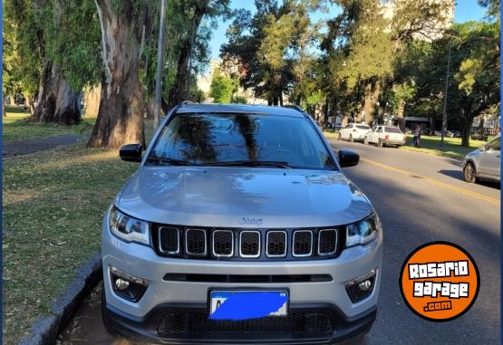 Camionetas - Jeep Jeep compass sport 2018 Nafta 43300Km - En Venta