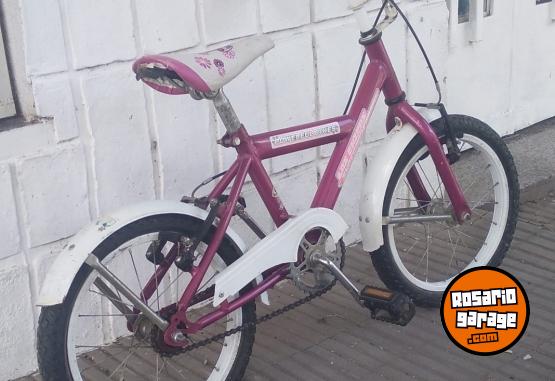 Deportes - SPORT MOTO: BICICLETA DE NENA RODADO: 16. MARCA: LAS CHICAS SUPERPODEROSAS EXCELENTE ESTADO. - En Venta