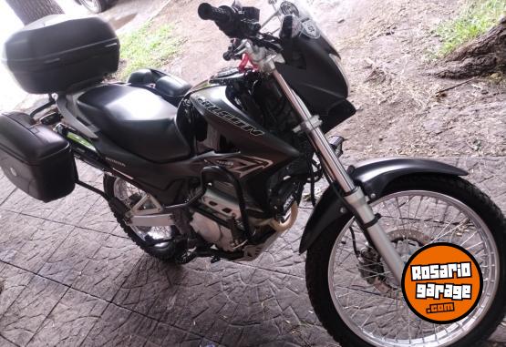 Motos - Honda Falcon 2016 Nafta 19000Km - En Venta