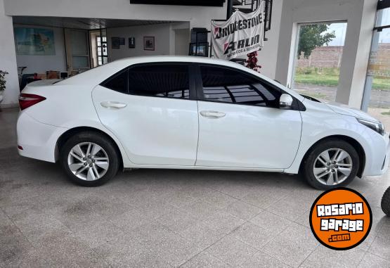 Autos - Toyota corolla 2016 Nafta 144000Km - En Venta