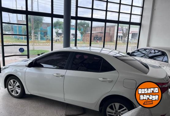 Autos - Toyota corolla 2016 Nafta 144000Km - En Venta