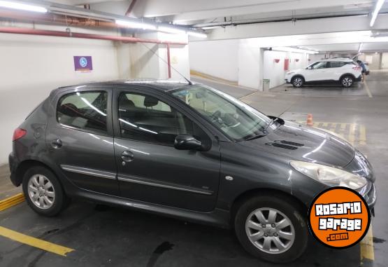 Autos - Peugeot 207 2013 Diesel 101000Km - En Venta