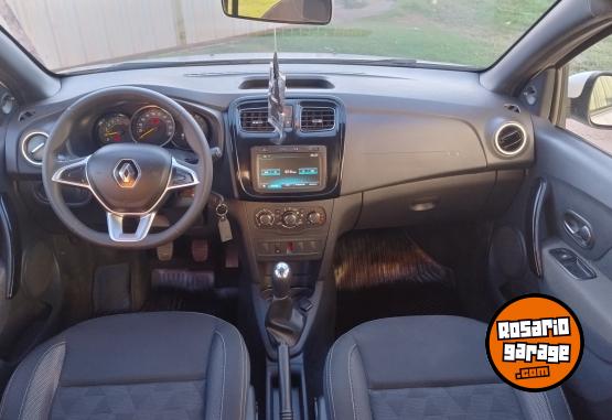 Autos - Renault Logan zen 2022 Nafta 120000Km - En Venta