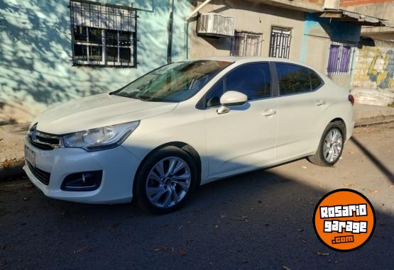 Autos - Citroen C4 luonge 2017 Diesel 152000Km - En Venta