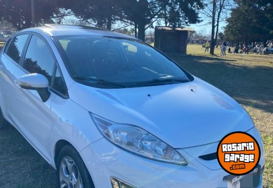 Autos - Ford Fiesta Kinetic 2011 Nafta 156000Km - En Venta