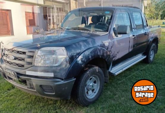 Camionetas - Ford Ranger DC 4x2 XL Plus 3.0 2011 Diesel 250000Km - En Venta