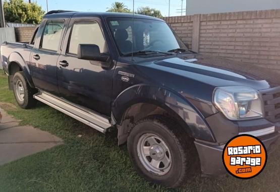 Camionetas - Ford Ranger DC 4x2 XL Plus 3.0 2011 Diesel 250000Km - En Venta