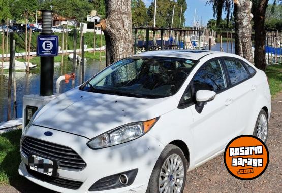 Autos - Ford Fiesta 2014 Nafta 205000Km - En Venta