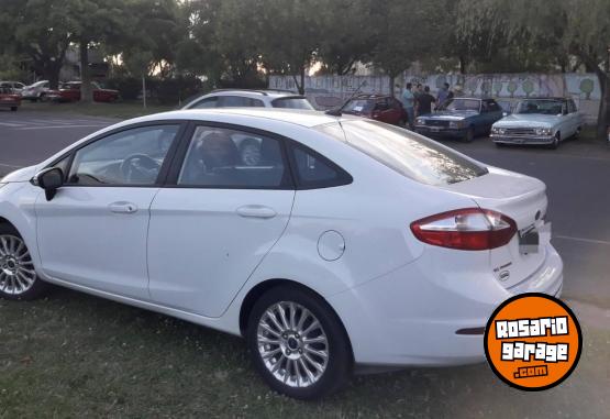 Autos - Ford Fiesta 2014 Nafta 205000Km - En Venta