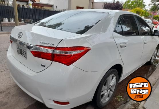 Autos - Toyota XEI PACK CVT 2016 Nafta 86000Km - En Venta