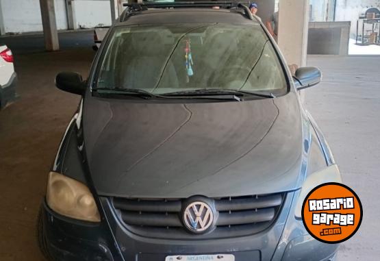 Autos - Volkswagen SURAN 1.6 2008 Nafta 220000Km - En Venta