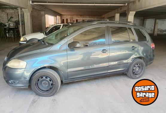 Autos - Volkswagen SURAN 1.6 2008 Nafta 220000Km - En Venta