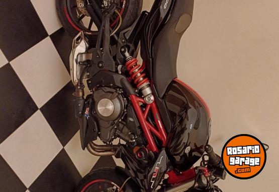 Motos - Benelli Tnt 300 2019 Nafta 8700Km - En Venta