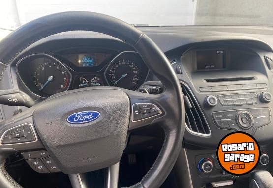 Autos - Ford Focus 2015 Nafta 120000Km - En Venta