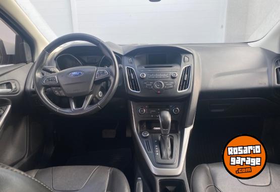 Autos - Ford Focus 2015 Nafta 120000Km - En Venta