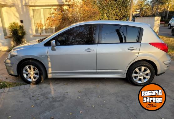 Autos - Nissan Tiida 2011 Nafta 168000Km - En Venta