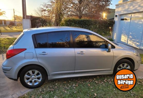 Autos - Nissan Tiida 2011 Nafta 168000Km - En Venta