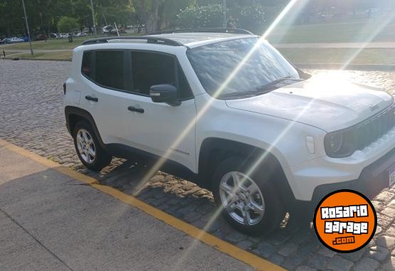 Camionetas - Jeep Renegade Sport 2023 Nafta 19200Km - En Venta