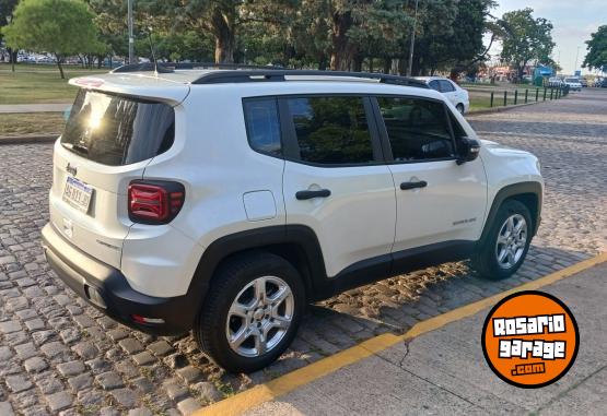 Camionetas - Jeep Renegade Sport 2023 Nafta 19200Km - En Venta