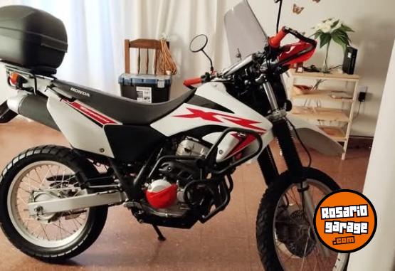 Motos - Honda Tornado 250 2018 Nafta 10000Km - En Venta