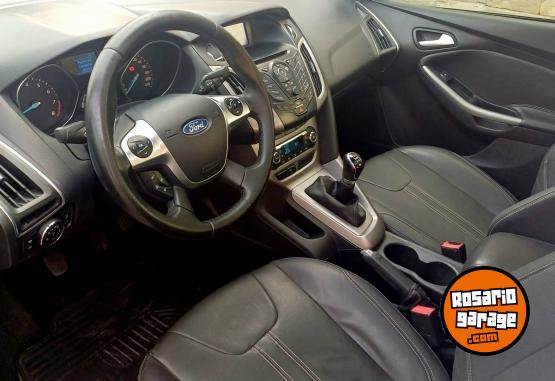 Autos - Ford Focus 2015 Nafta 130000Km - En Venta